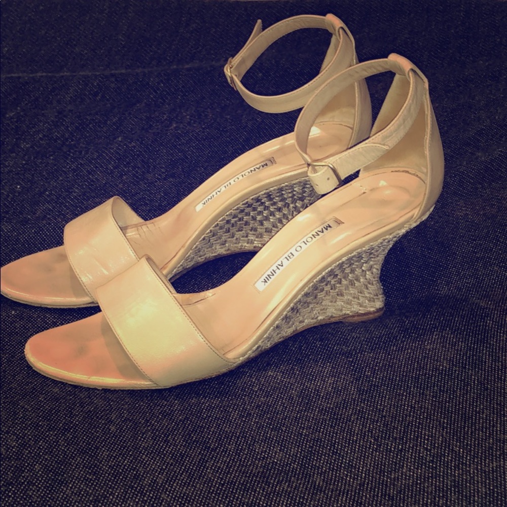 Manolo open toe wedge sandals pump